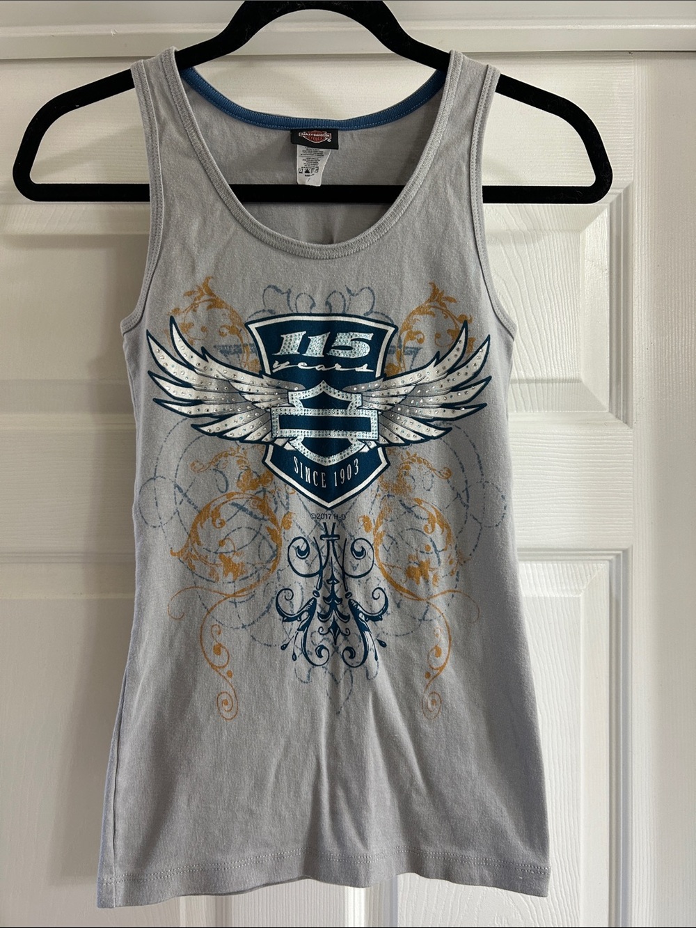 Harley-Davidson Gray Tank Top with Navy and Gold Wing Graphic